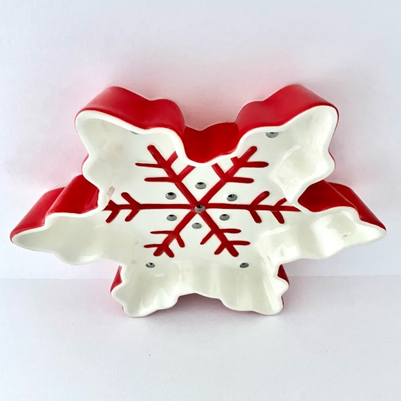 Hallmark Snowflake Treat Candy Dish Red & White Ceramic Christmas Decorations - Picture 3 of 11